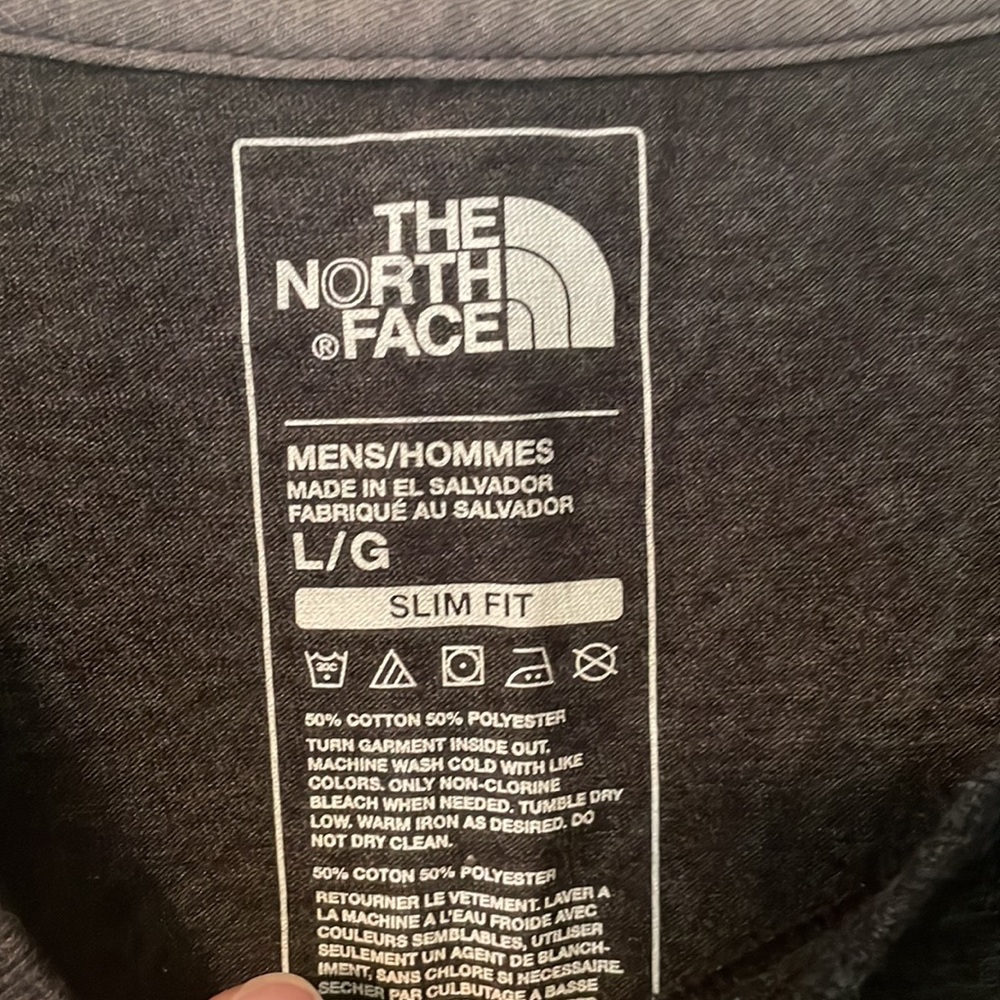 Mens The North Face T-shirt! - Picture 3 of 4